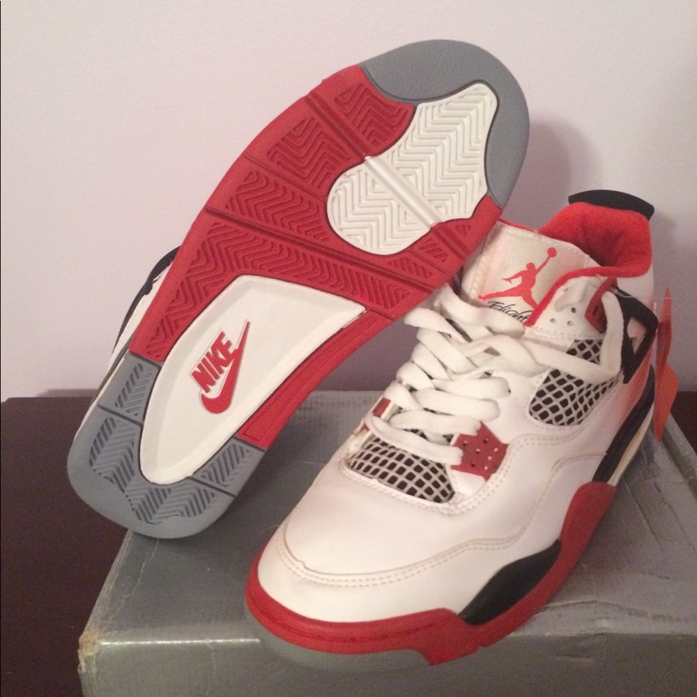 Air Jordan IV Blk/Red/White OG